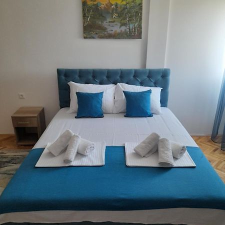 Holiday Apartament Three Ni Exteriér fotografie